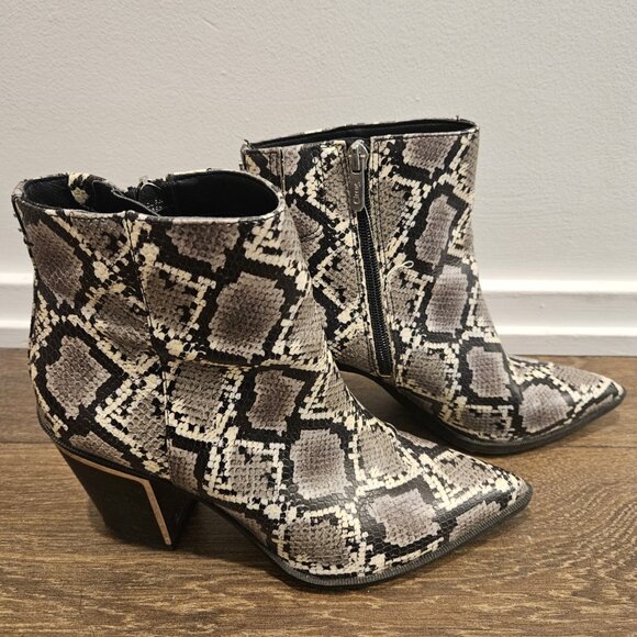 Circus by Sam Edelman Boots Size 7 Snakeskin Ankle Boots - Picture 1 of 6